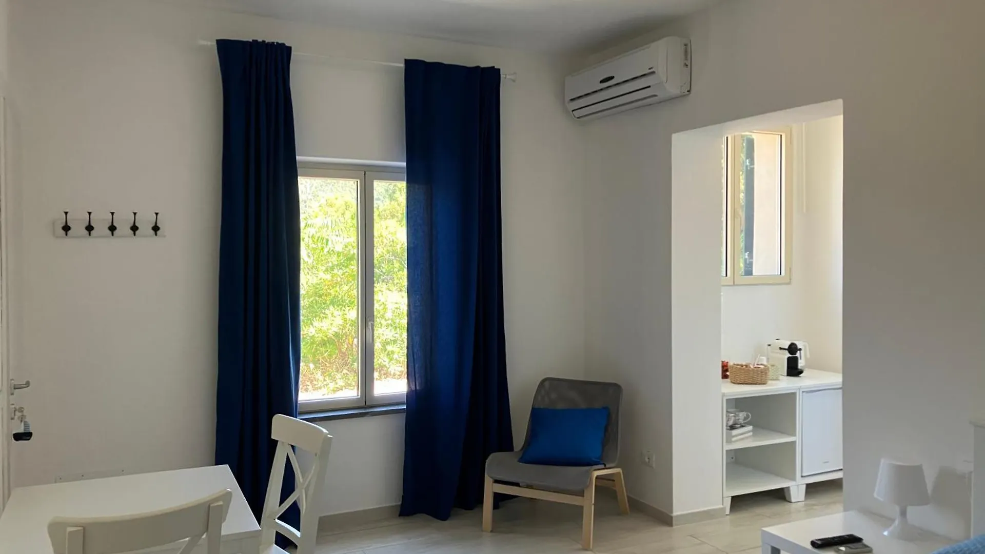 Pensión Hotel A Due Passi Da Sansone Portoferraio